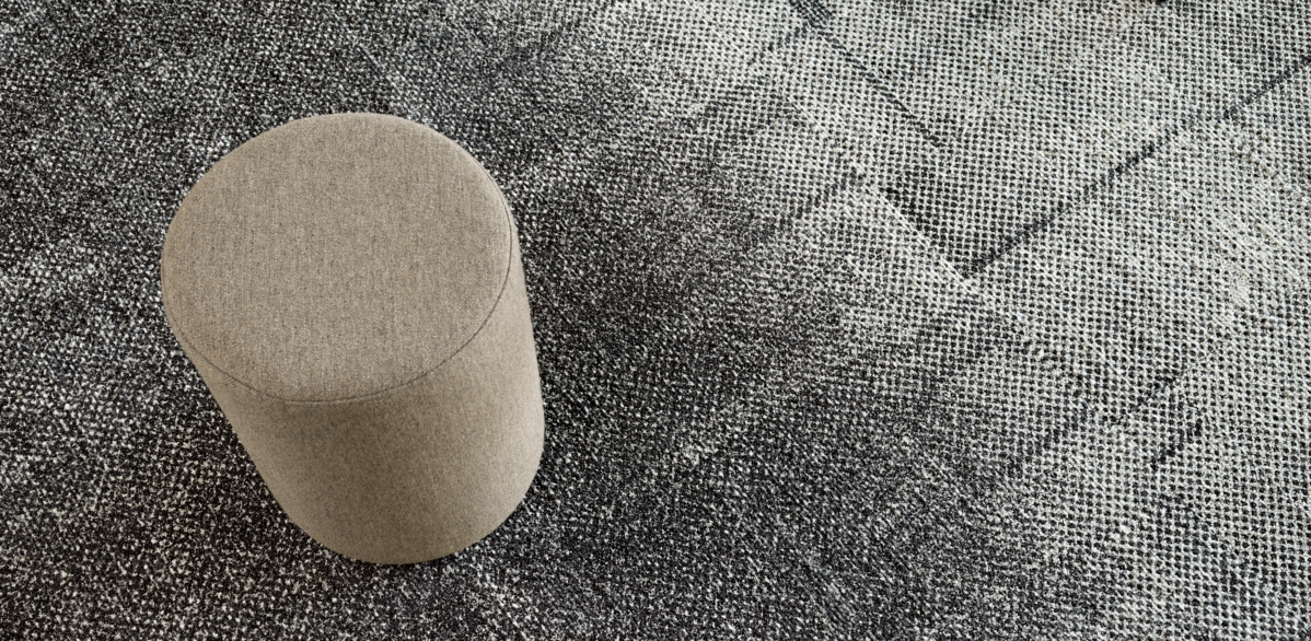 Teppichfliesen und Teppichplanken